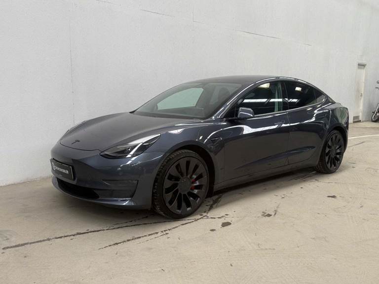 Tesla Model 3 Performance AWD
