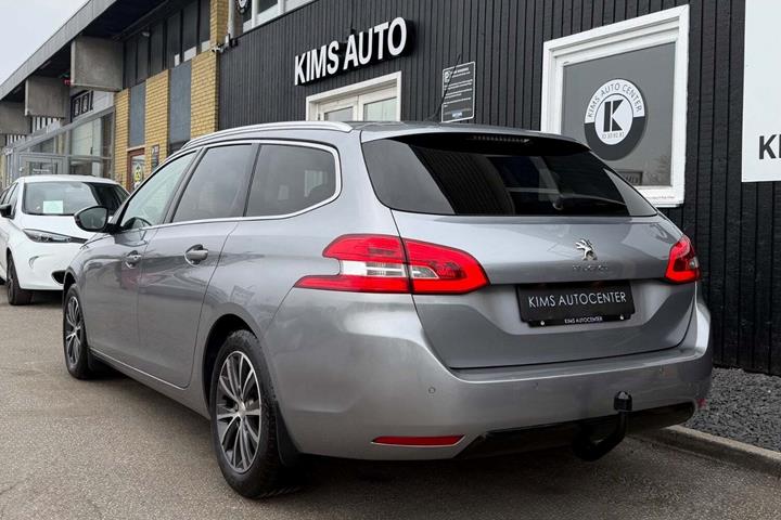 undefined Peugeot 308 fra 2017
