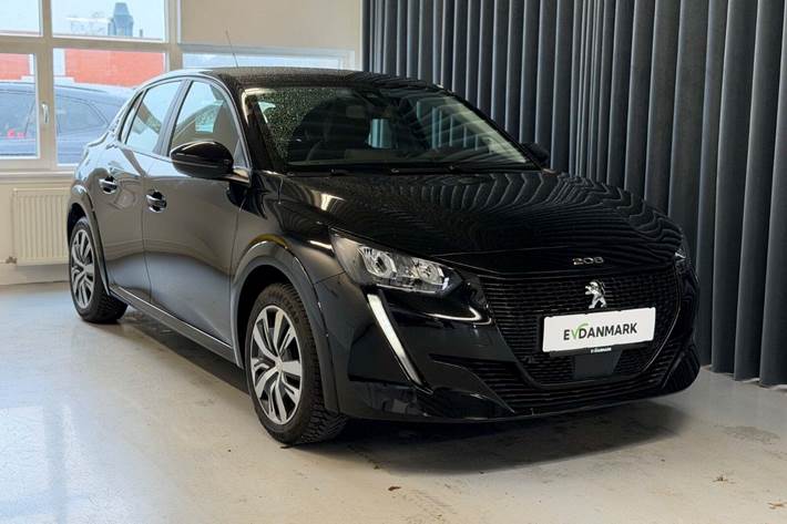 Sort Peugeot e-208 fra 2021
