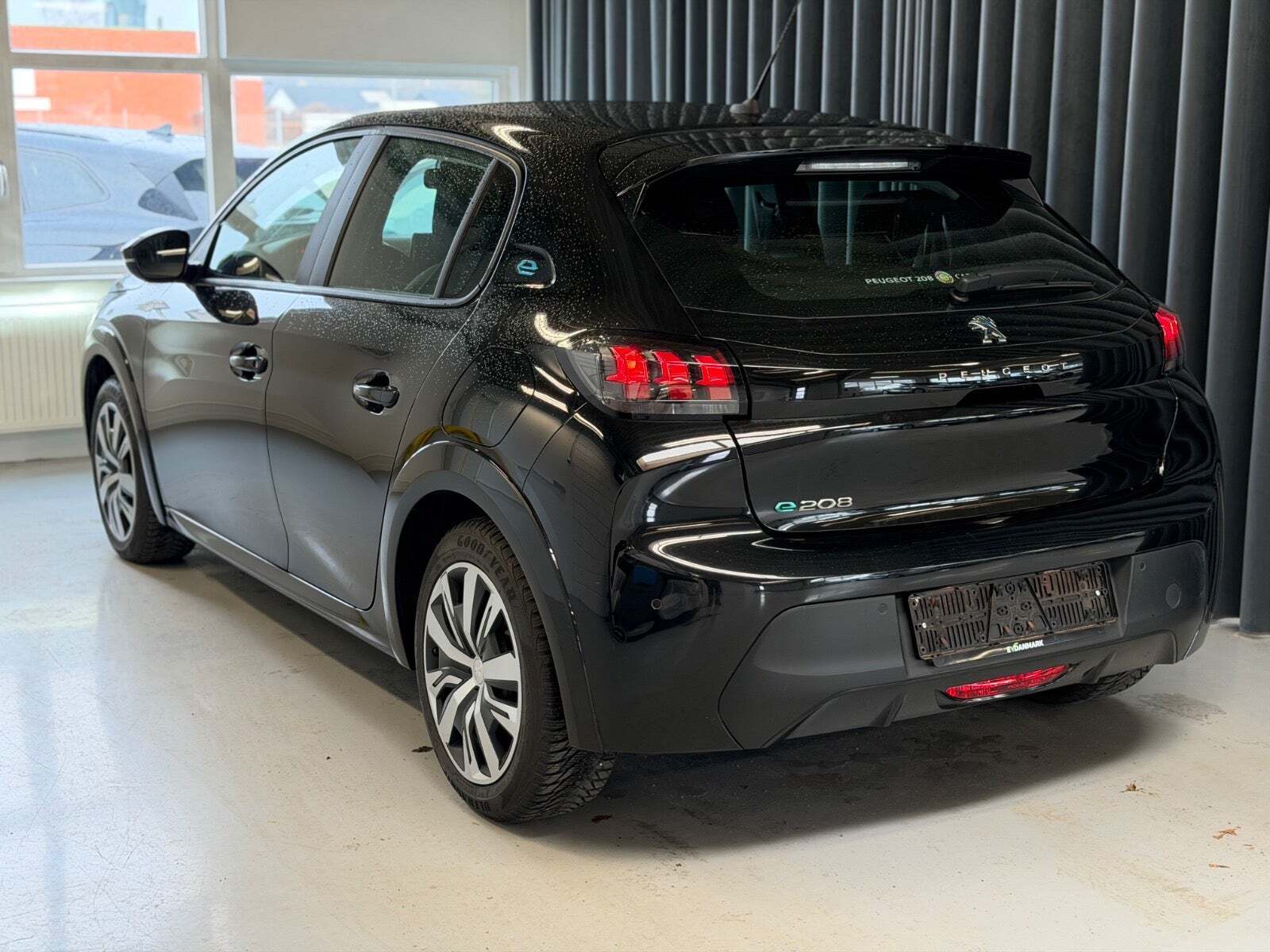 Peugeot e-208 50 Active