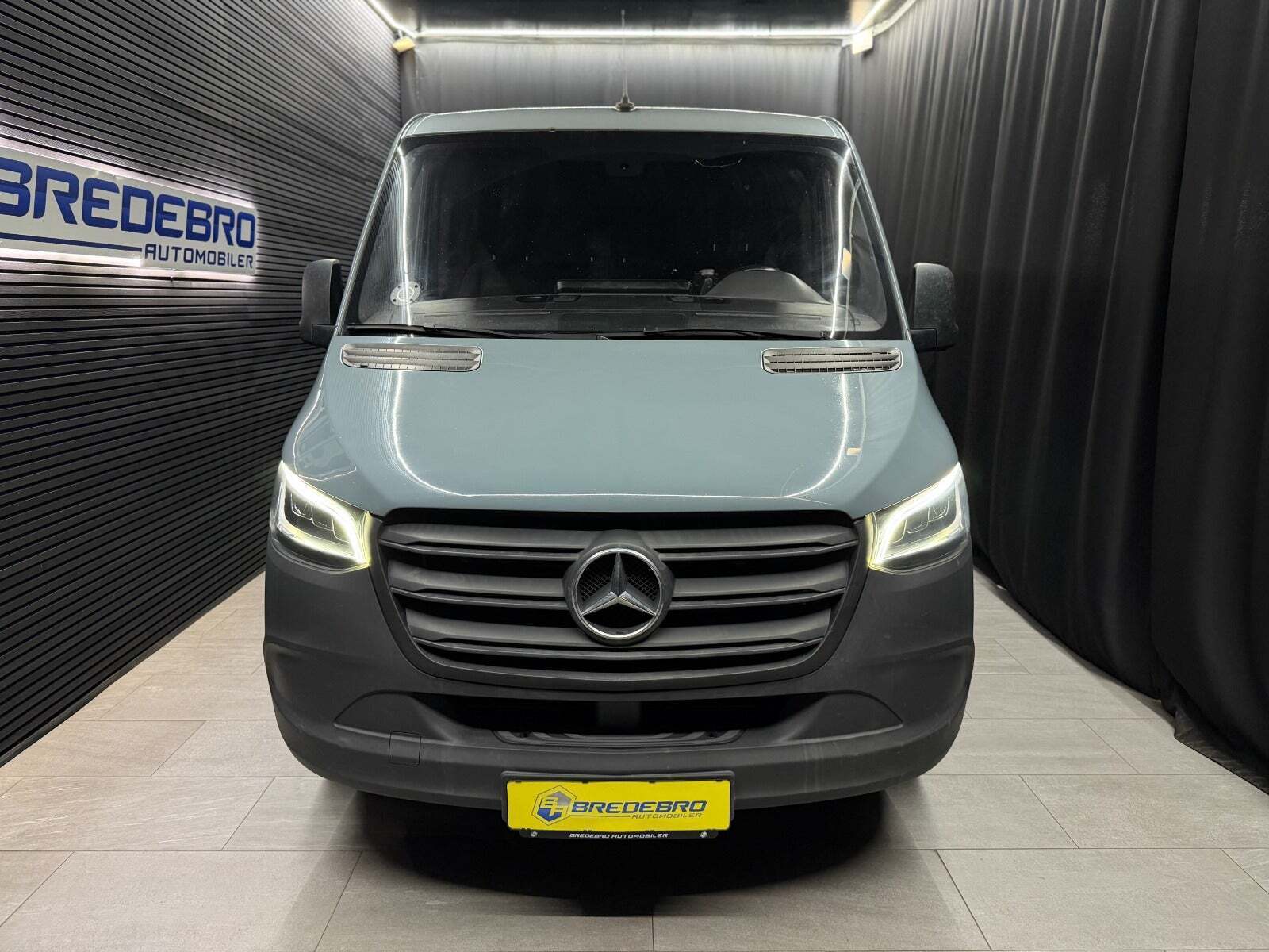 Mercedes Sprinter 316 2,2 CDi A2 Kassevogn aut. RWD