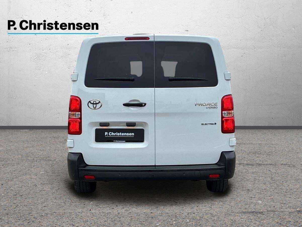 Toyota Proace Verso 75 Long Combi 9prs