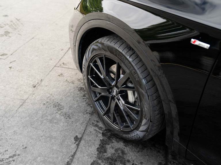 Audi Q5 55 TFSi e S-line quattro S-tr.