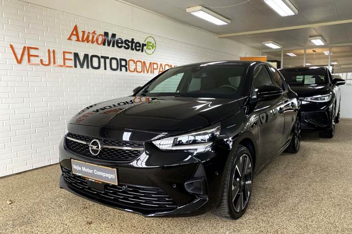 Sort Opel Corsa-e fra 2023