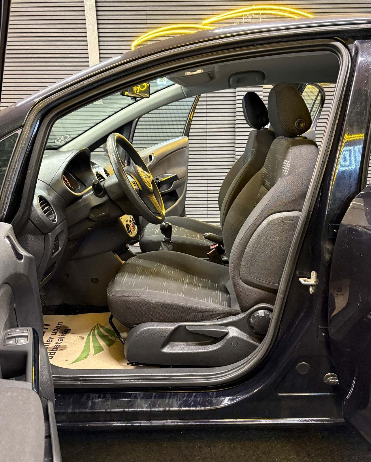 Opel Corsa 1,0 12V Enjoy