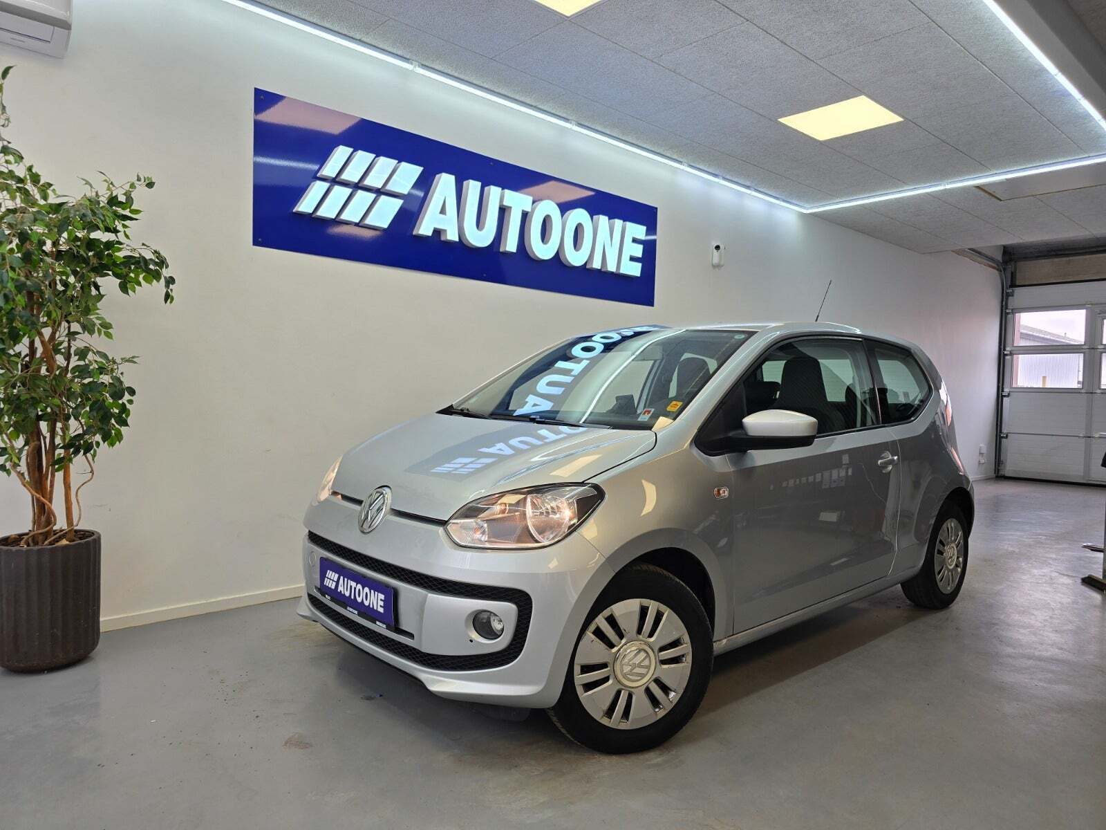 VW UP! 1,0 75 Move Up!