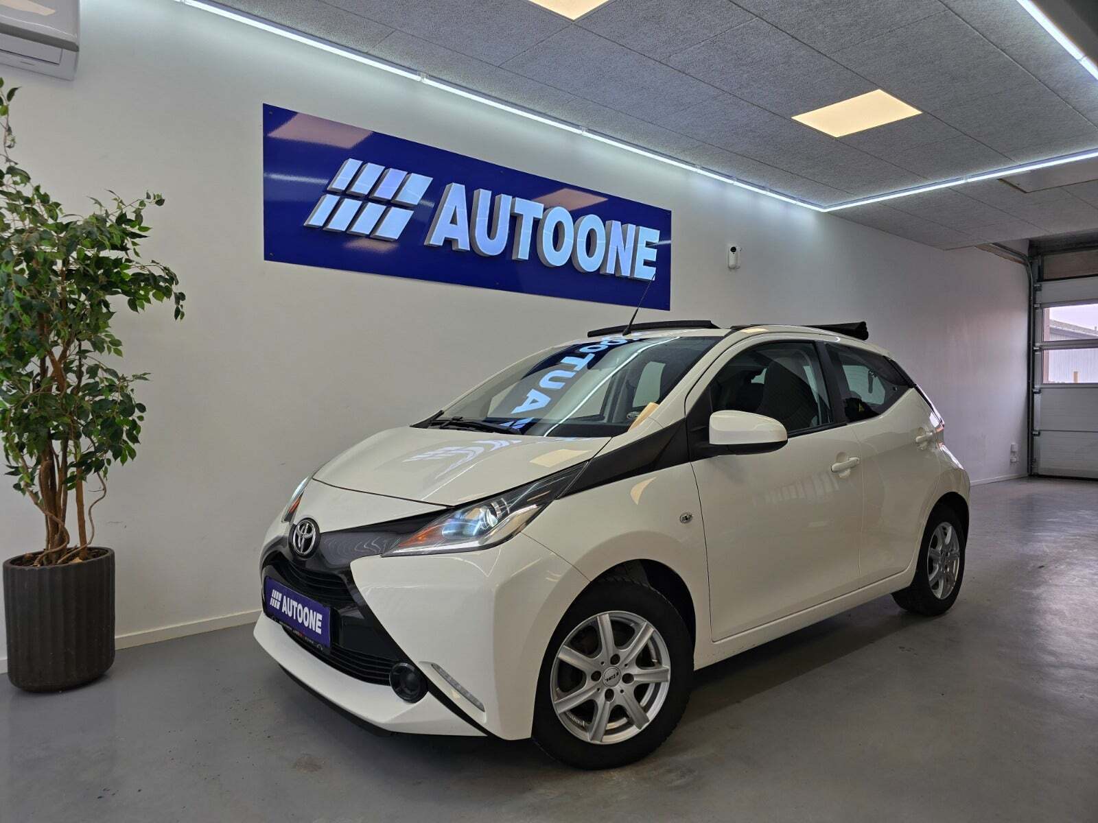 Toyota Aygo 1,0 VVT-i x-sky