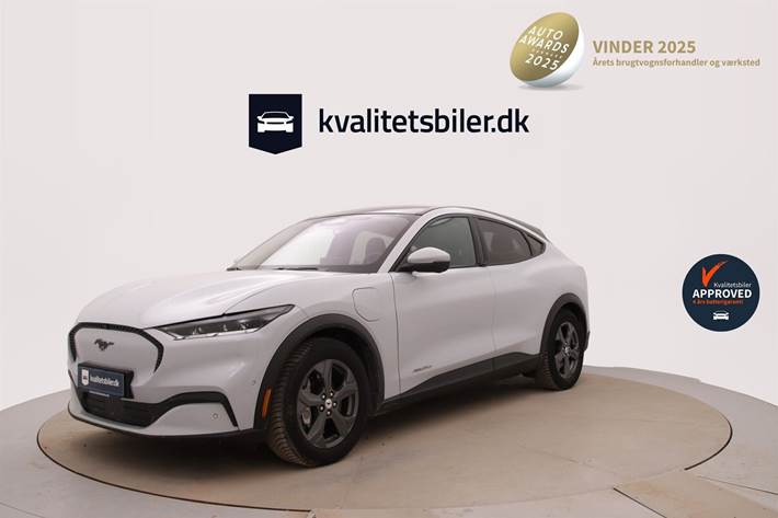 Hvid Ford Mustang Mach-E fra 2021