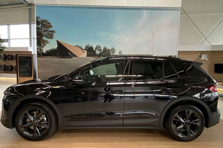 Sort Skoda Elroq fra 2026