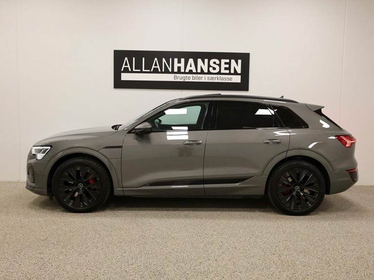 Audi Q8 e-tron 55 S-line quattro