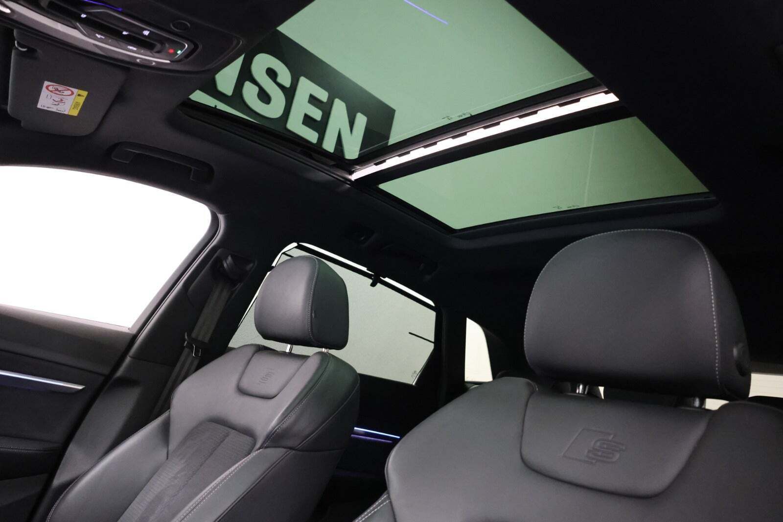 Audi Q8 e-tron 55 S-line quattro