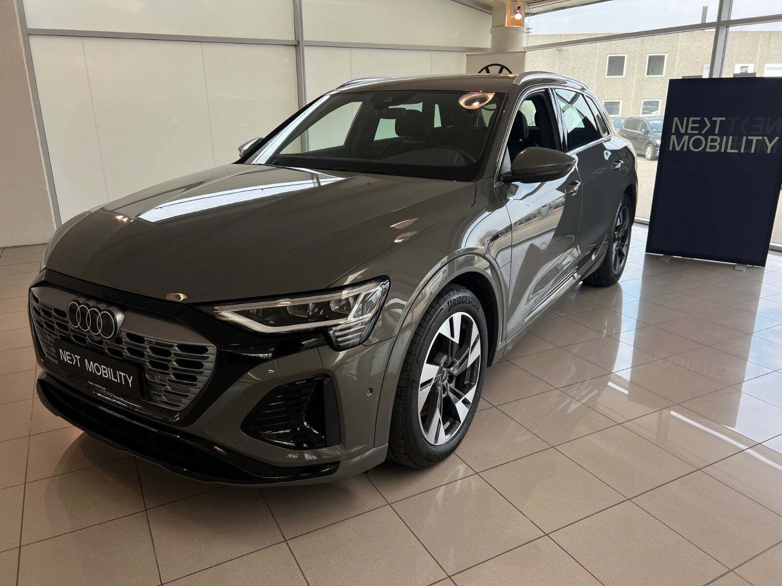 Audi Q8 e-tron 55 S-line quattro