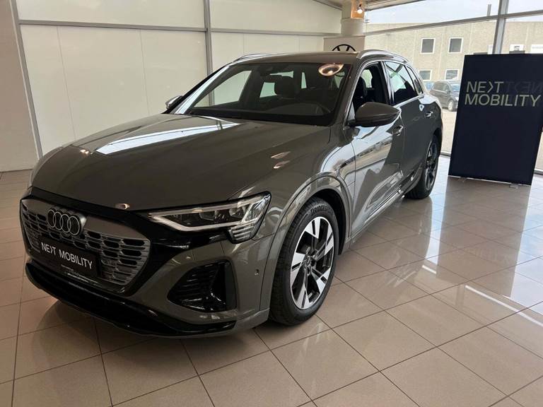Audi Q8 e-tron 55 S-line quattro