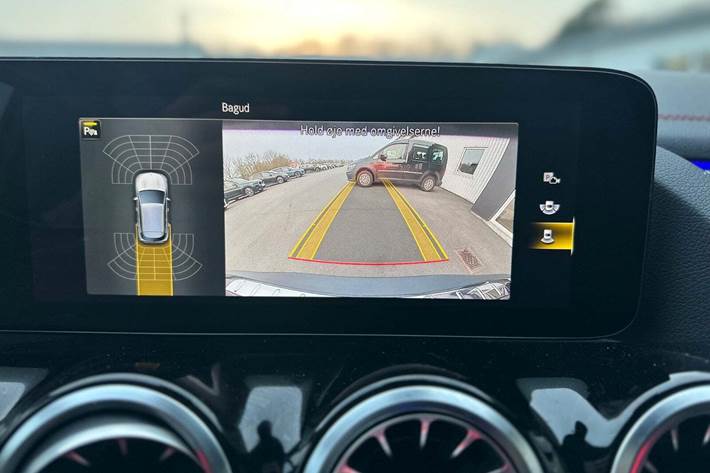 Sort Mercedes EQA250+ fra 2022