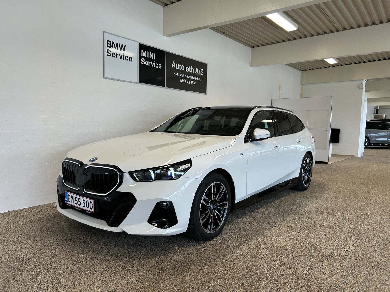 BMW i5 eDrive40 Touring Supercharged