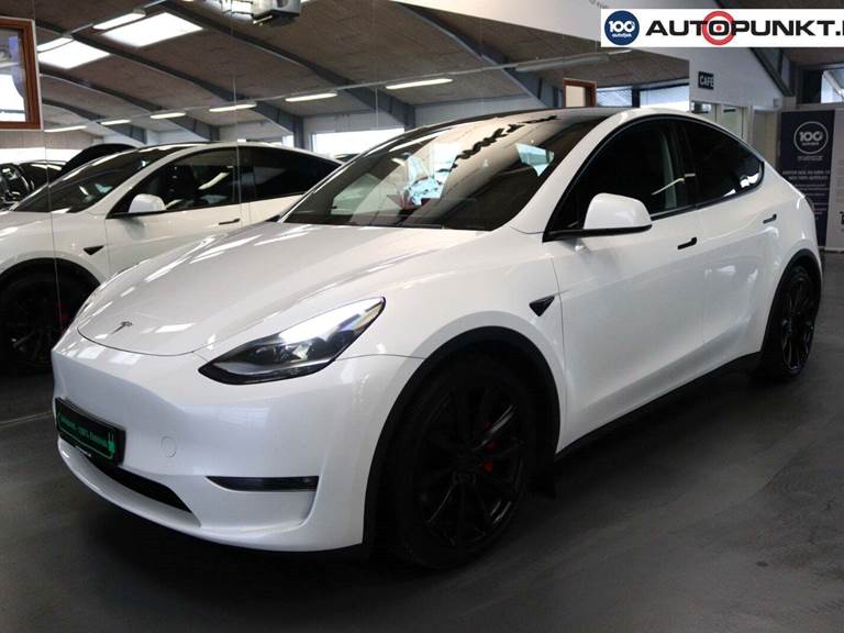 Tesla Model Y Performance AWD