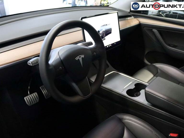 Tesla Model Y Performance AWD