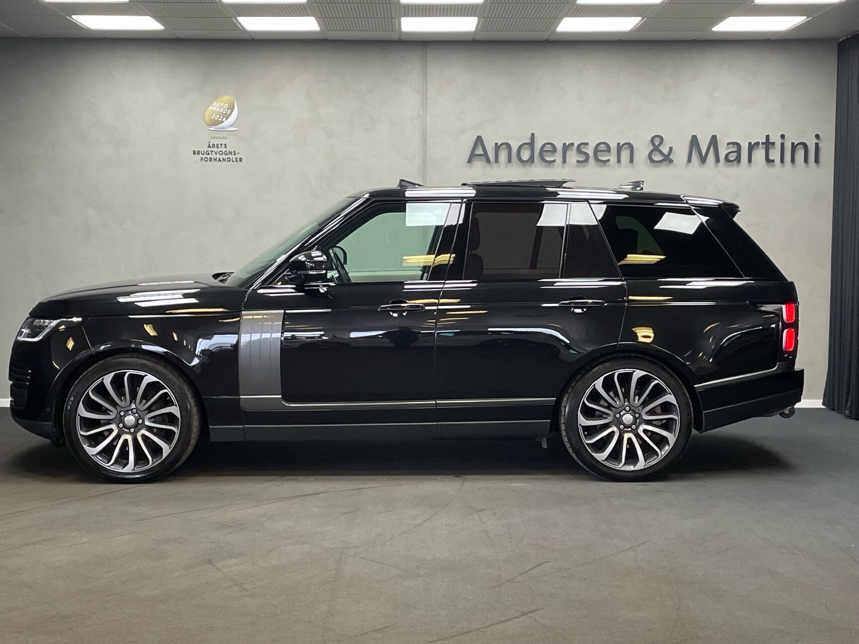 Sort Land Rover Range Rover fra 2018