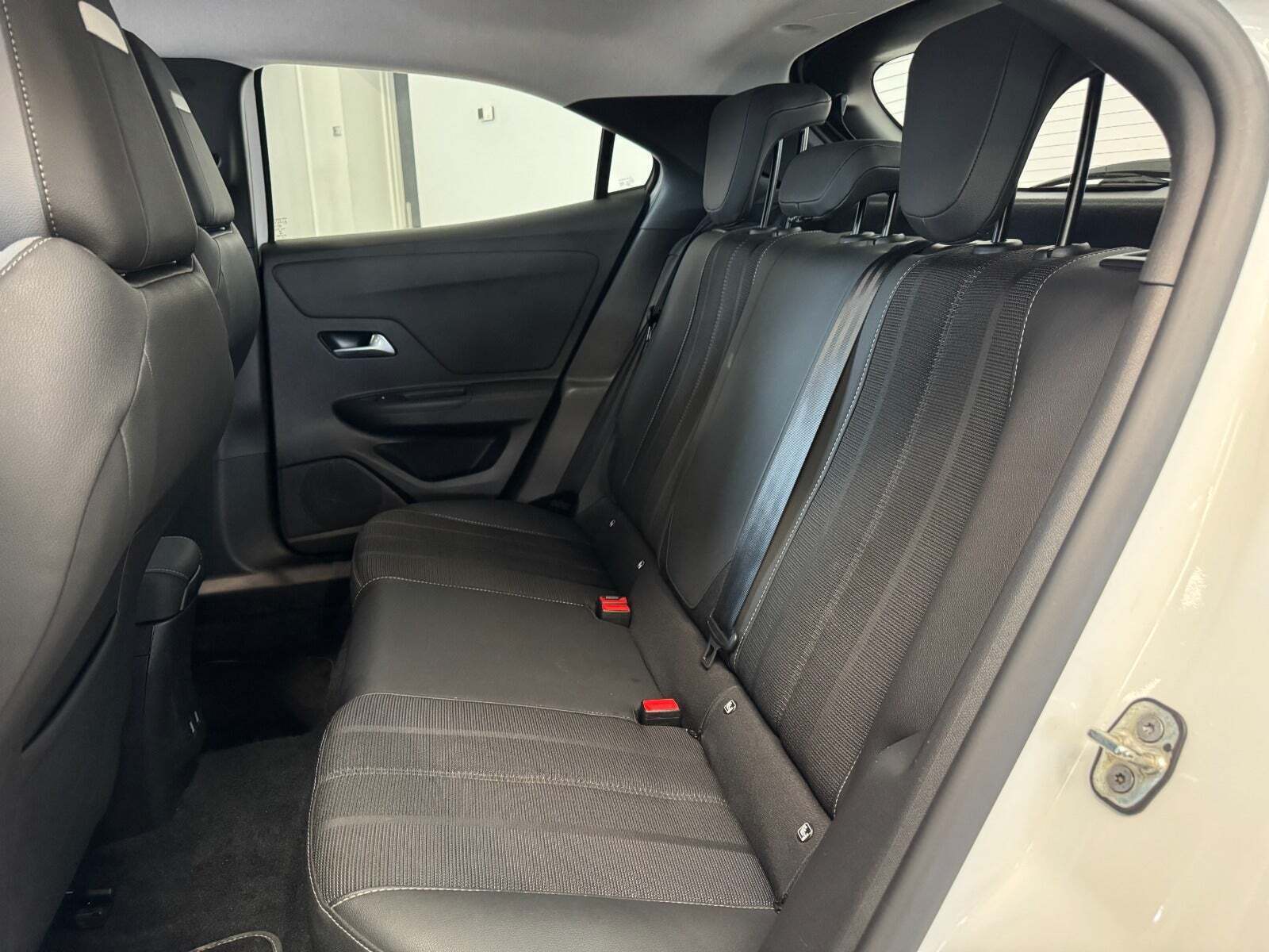 Opel Mokka-e 50 Elegance