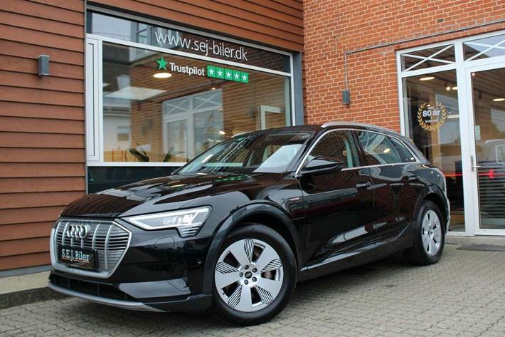 Sort Audi e-tron fra 2022