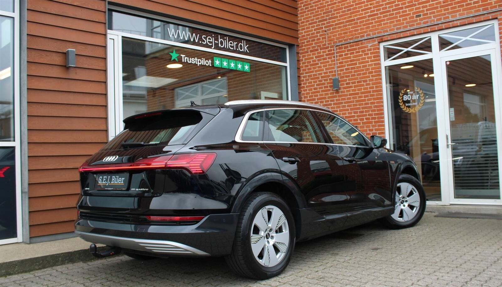 Sort Audi e-tron fra 2022