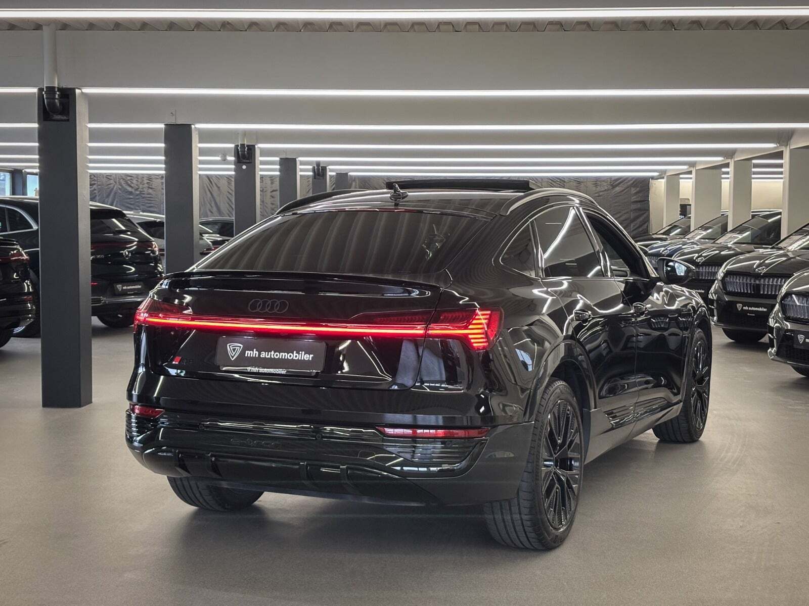 Audi Q8 e-tron 55 S-line Sportback quattro