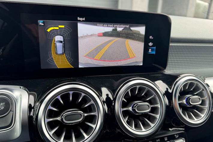 undefined Mercedes EQB250+ fra 2023