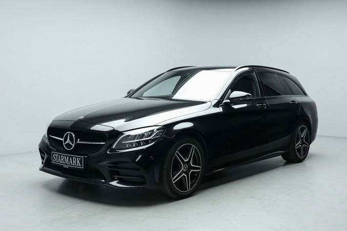 Sort Mercedes C200 fra 2020