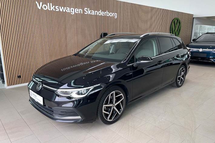 Sort VW Golf VIII fra 2021