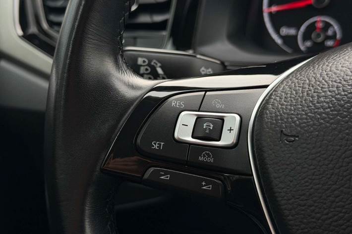 Sort VW Polo fra 2021