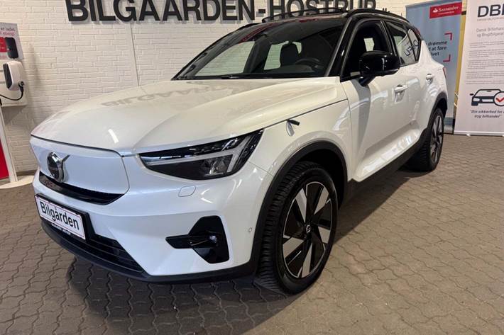 Hvid Volvo XC40 fra 2024