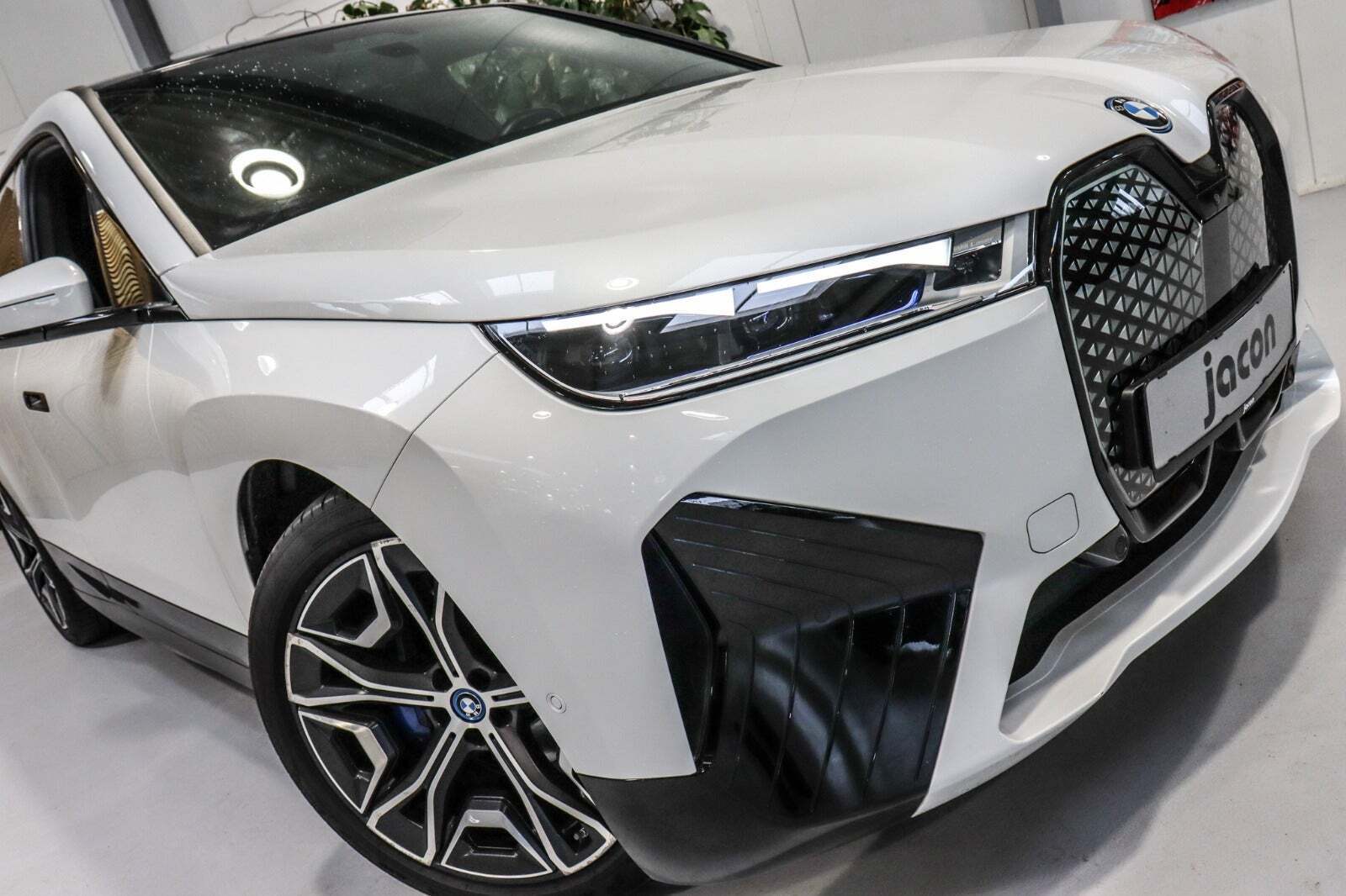 BMW iX xDrive40 M-Sport