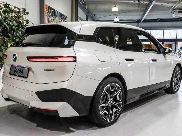 BMW iX xDrive50 Sport