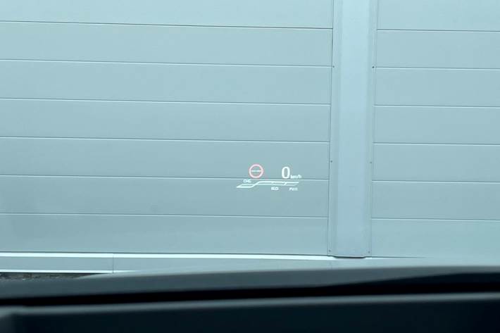 Sølv Toyota Corolla fra 2021