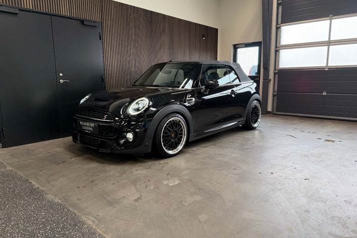 Sort Mini Cooper S fra 2019