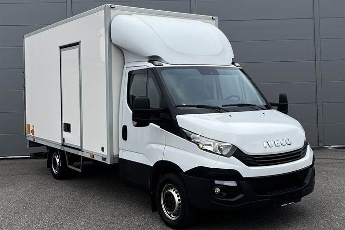 Hvid Iveco Daily fra 2017