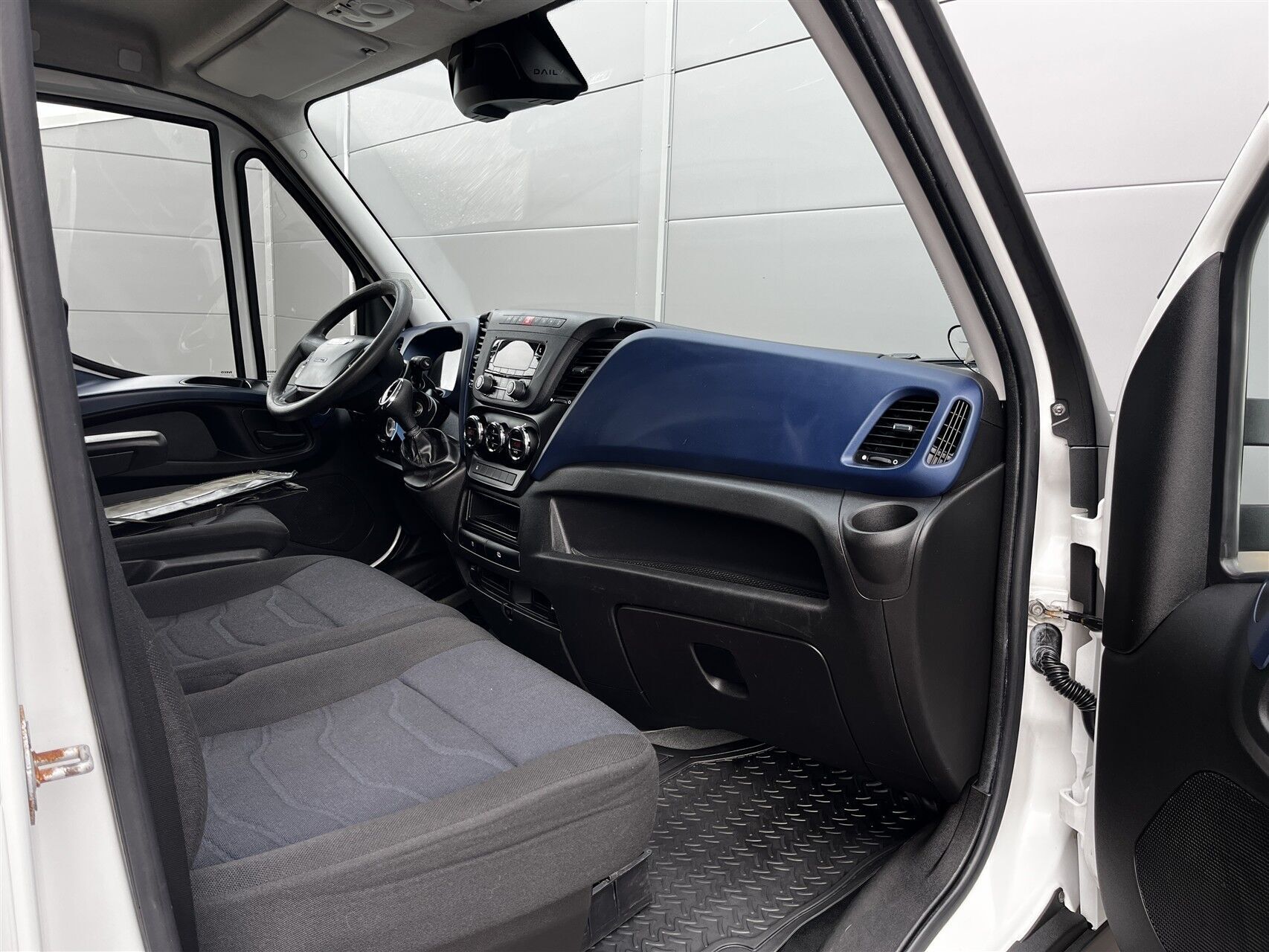Hvid Iveco Daily fra 2017