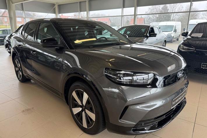 Grå Ford Capri fra 2025