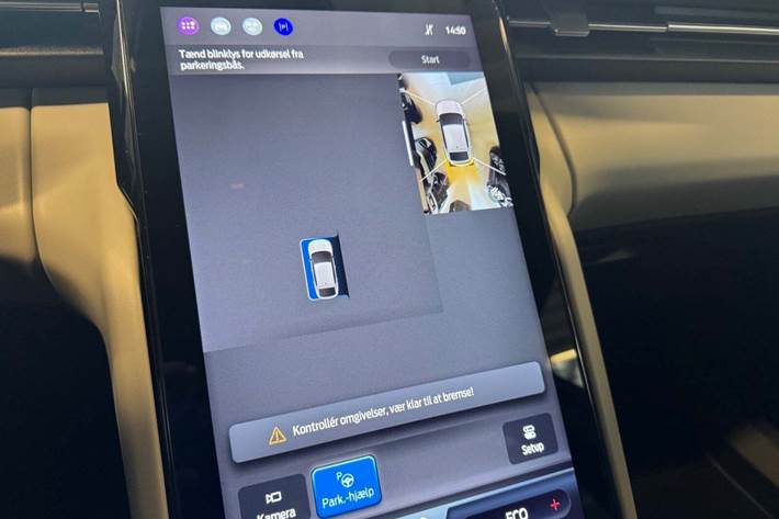 Grå Ford Capri fra 2025