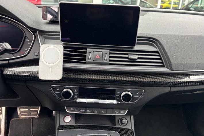 Grå Audi SQ5 fra 2017