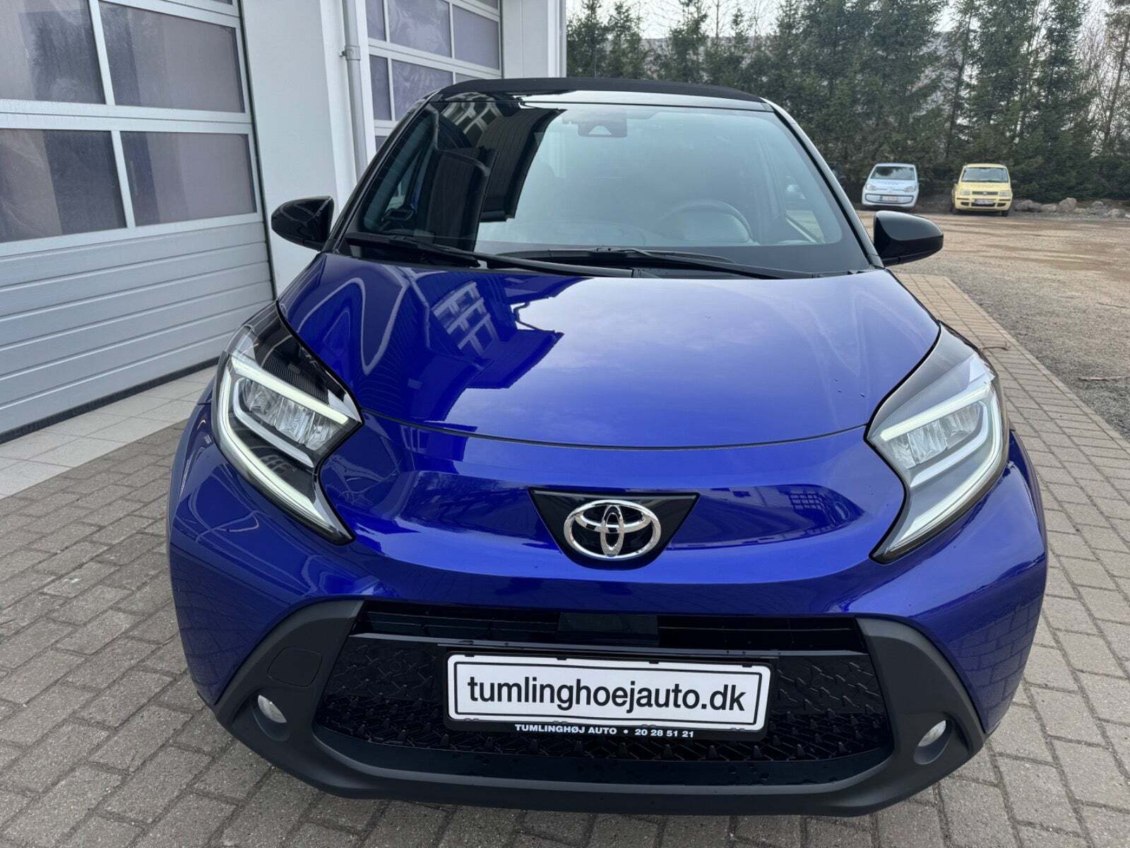 Blå Toyota Aygo X fra 2025