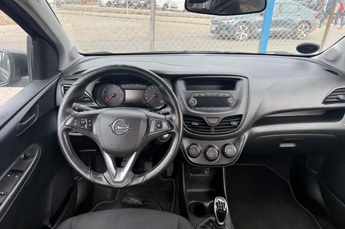 Sort Opel Karl fra 2017