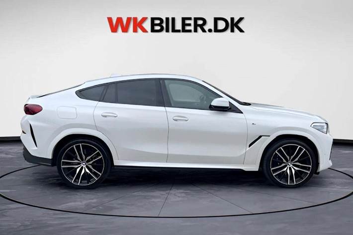 Hvid BMW X6 fra 2020