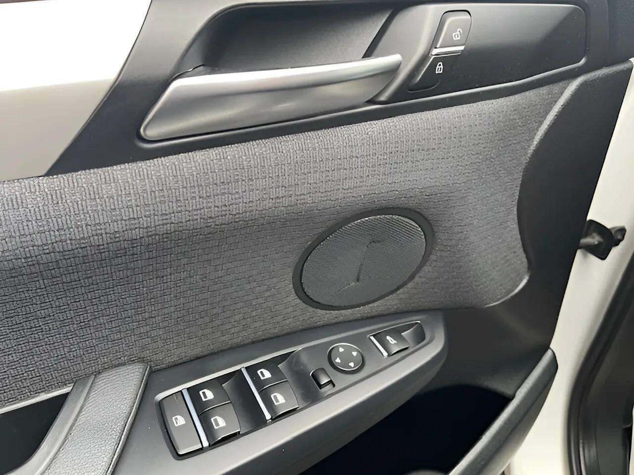 Hvid BMW X4 fra 2015