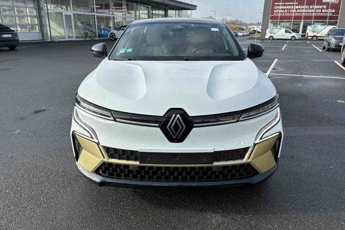Hvid Renault Megane E-Tech fra 2022