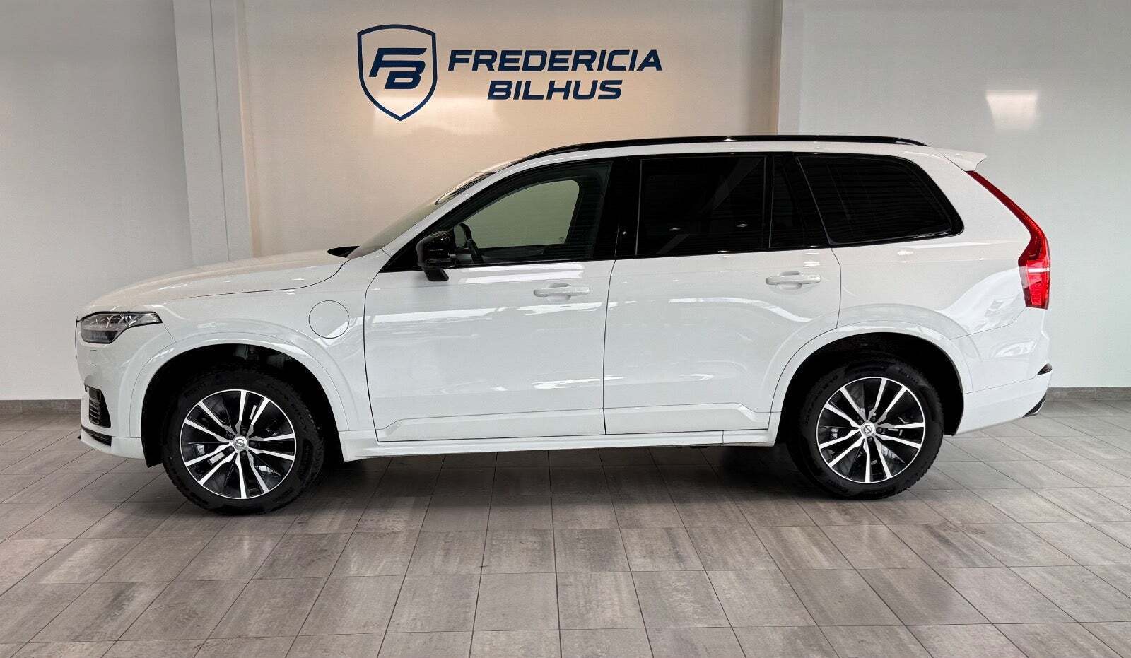 Volvo XC90 2,0 T8 390 R-Design aut. AWD 7prs