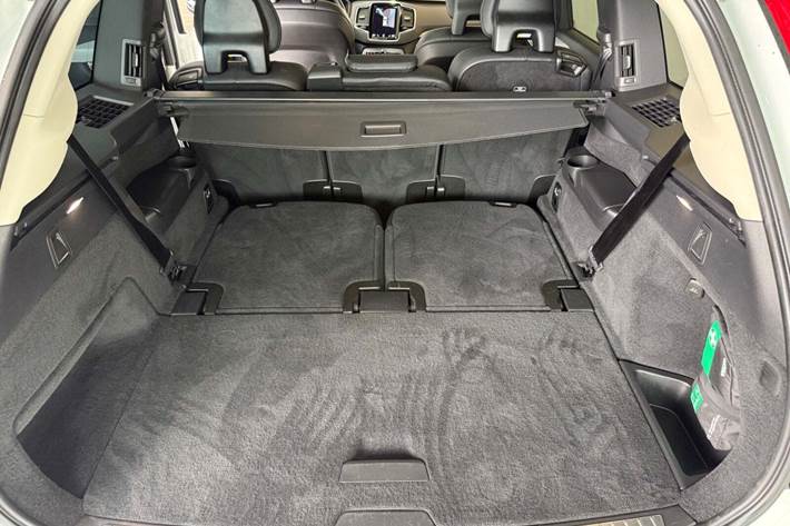 Sort Volvo XC90 fra 2020