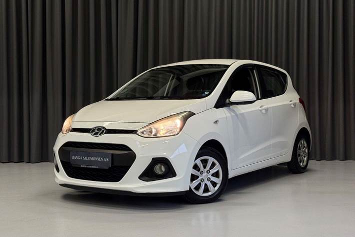 Hvid Hyundai i10 fra 2016