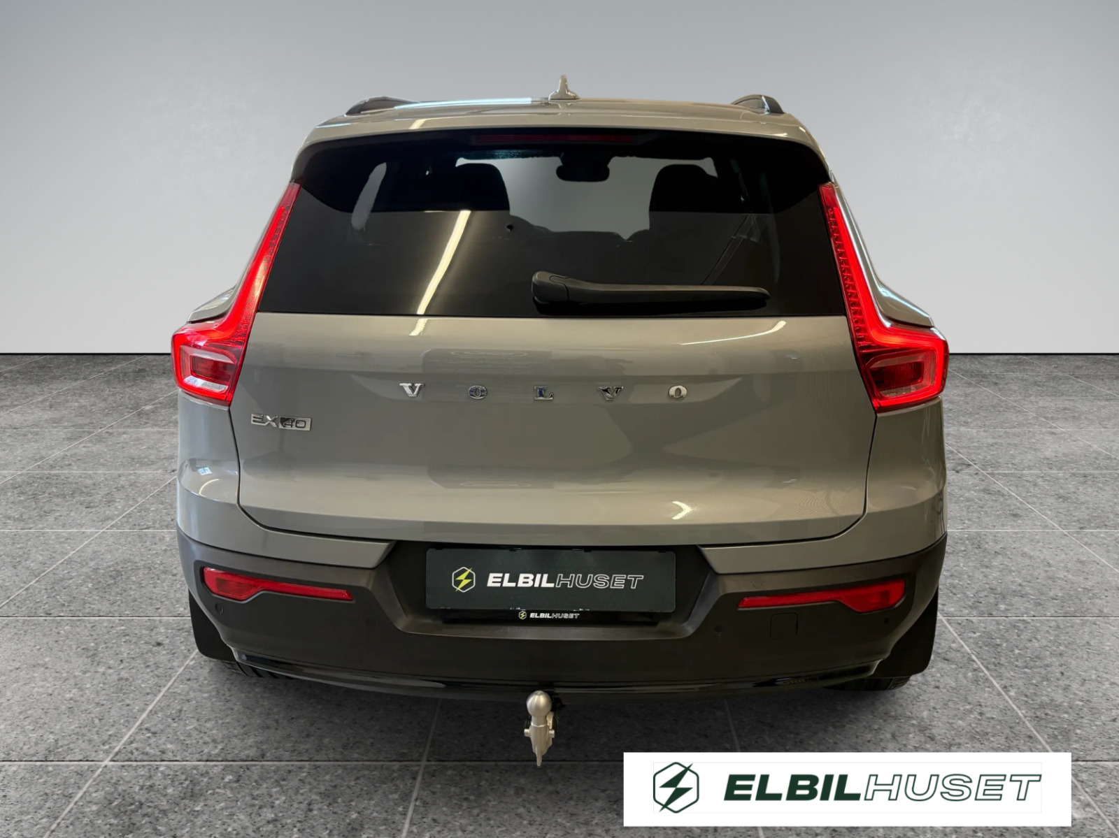 Volvo EX40 Extended Range Core