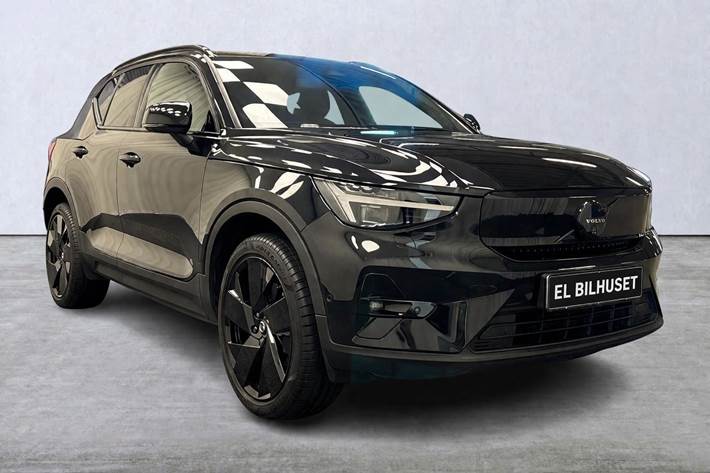 Sort Volvo EX40 fra 2025